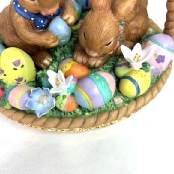 Porcelain Easter Basket Figurine With Rabbits  Eggs‎ Spring Decor 8\